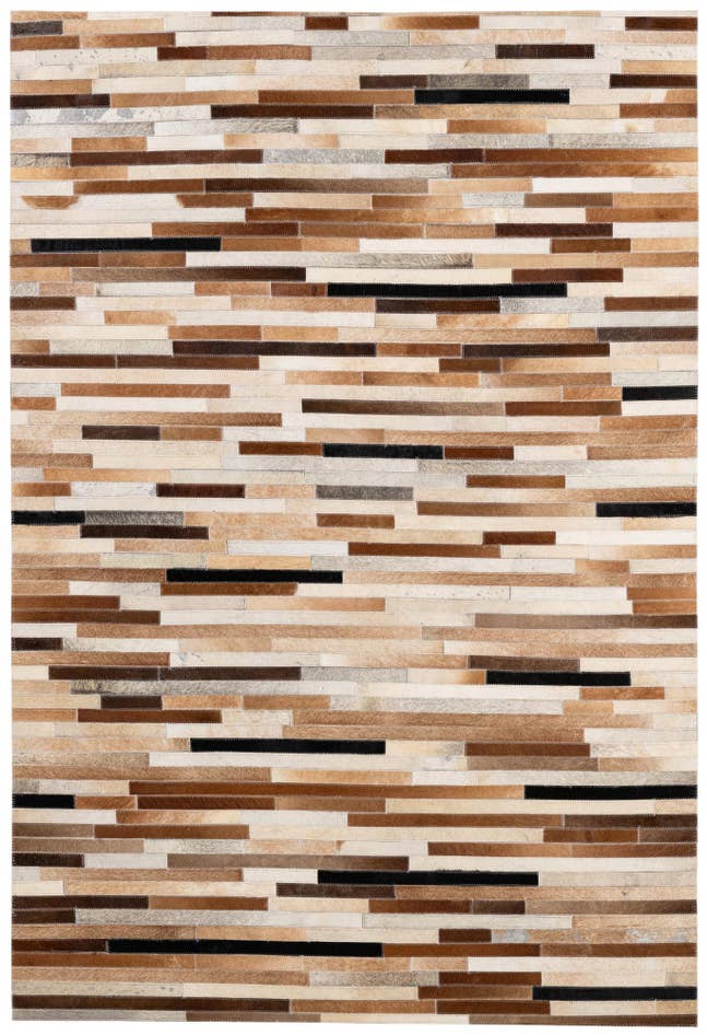 Detail image of 4' 1 x 6' Cowhide - Patchwork Rug