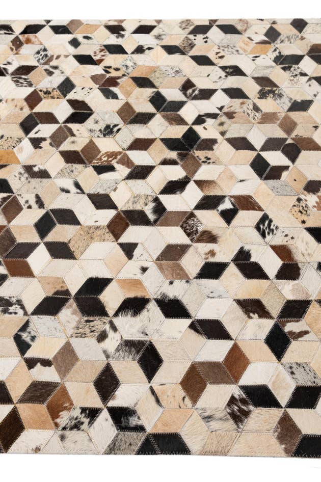 Detail image of 4' 1 x 5' 11 Cowhide - Patchwork Rug