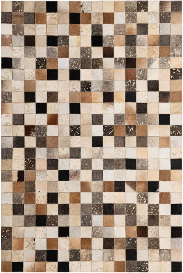 Detail image of 4' 1 x 6' 1 Cowhide - Patchwork Rug
