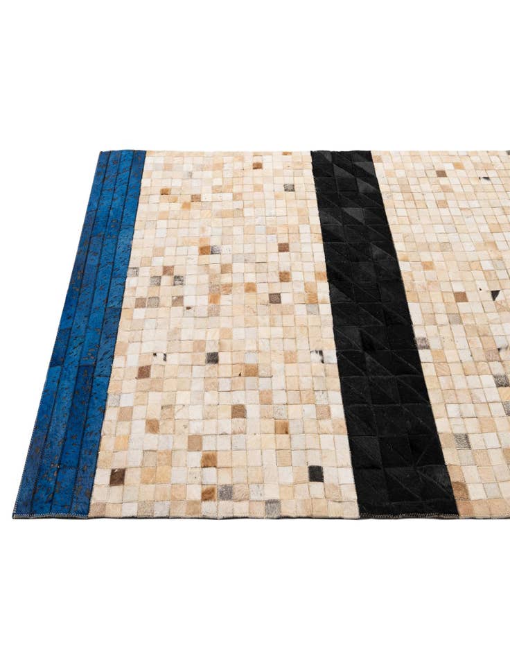 Detail image of 4' 3 x 6' 2 Cowhide - Patchwork Rug