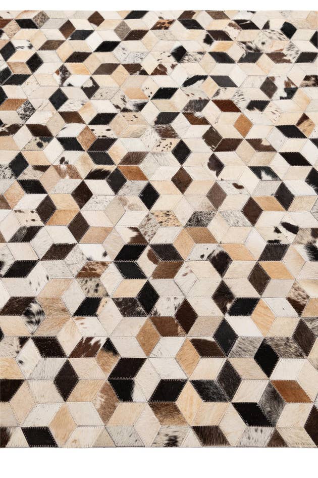 Detail image of 4' 1 x 5' 11 Cowhide - Patchwork Rug