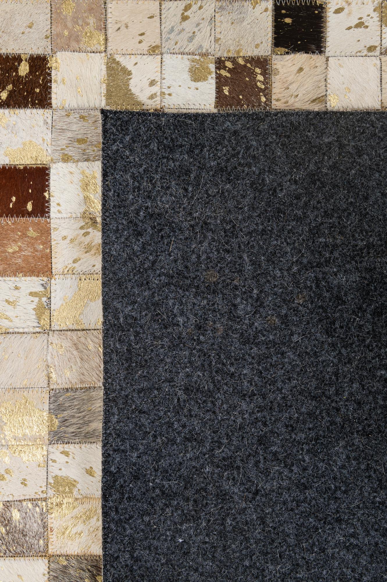 4' 1 x 6' Cowhide - Patchwork Rug