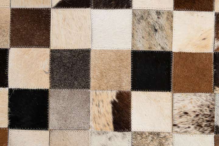 4' 1 x 6' Cowhide - Patchwork Rug