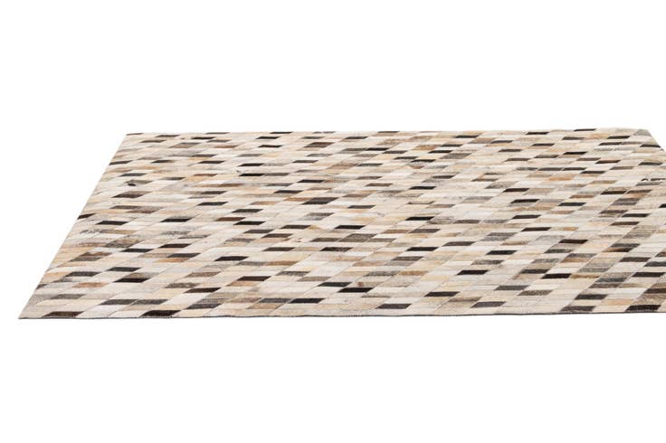 Detail image of 4' x 6' Cowhide - Patchwork Rug