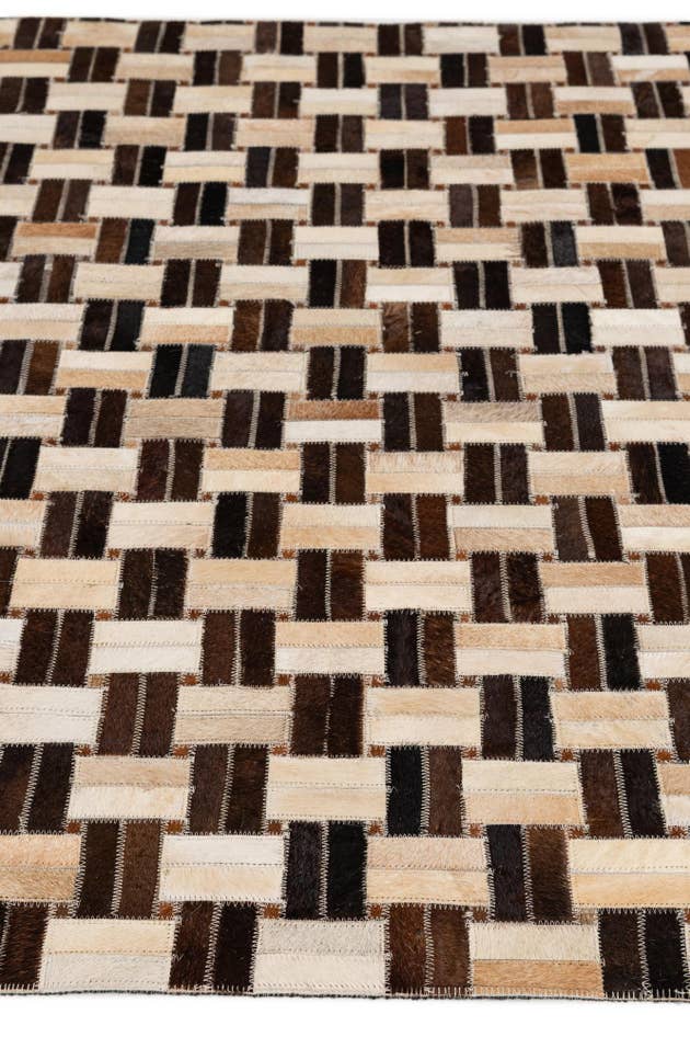 Detail image of 4' x 5' 11 Cowhide - Patchwork Rug