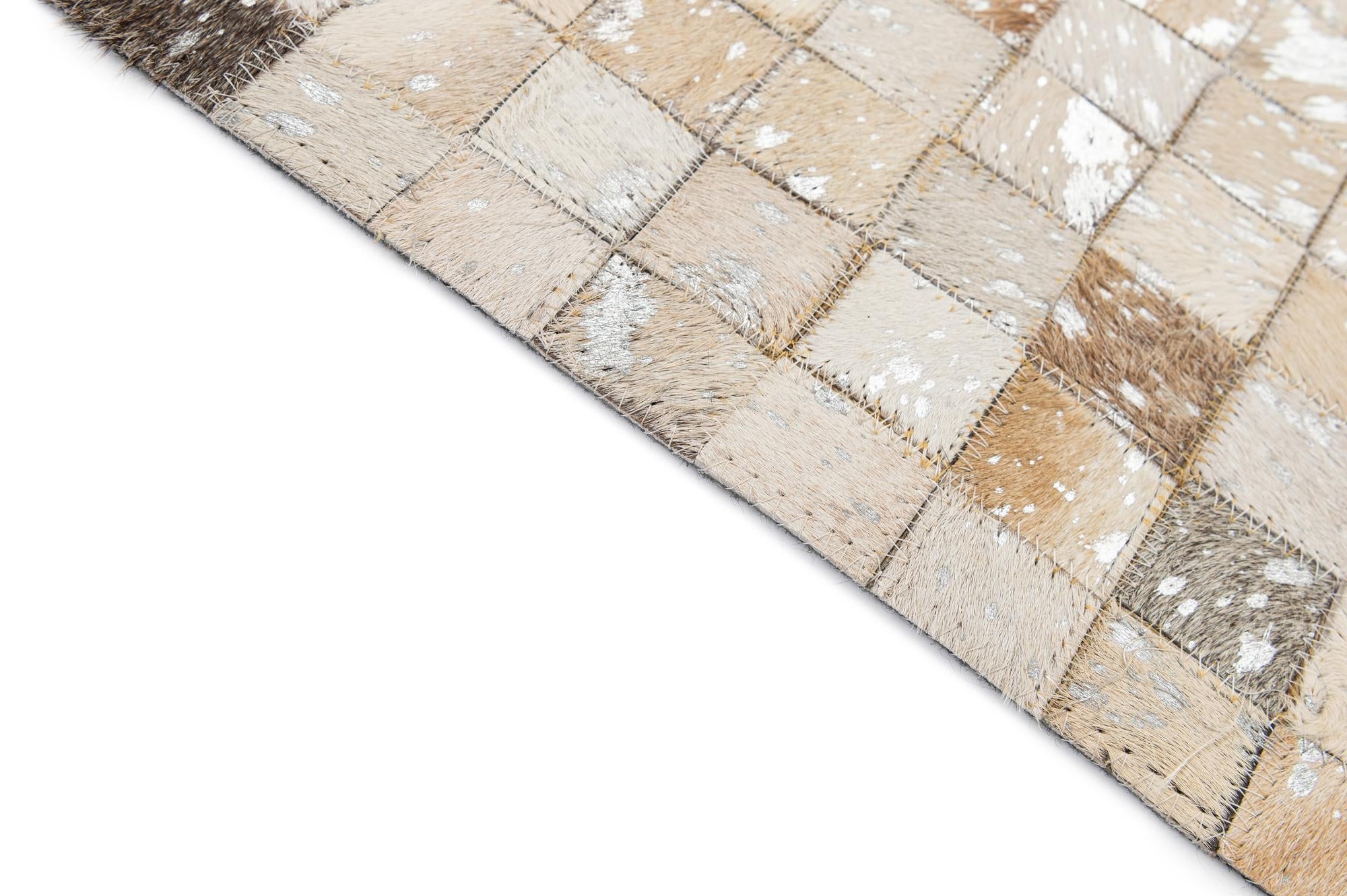 4' 1 x 6' Cowhide - Patchwork Rug