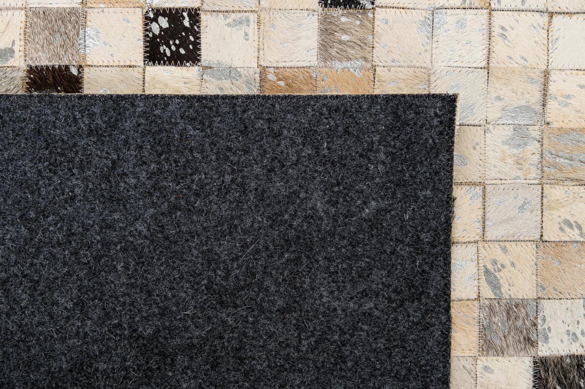 4' 1 x 6' Cowhide - Patchwork Rug