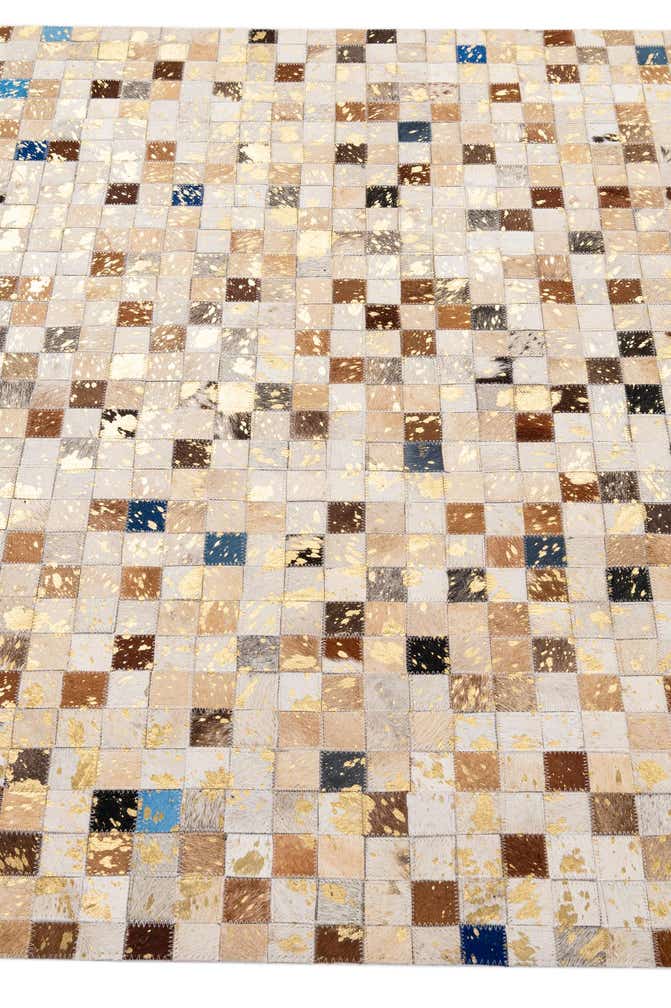 4' 1 x 6' Cowhide - Patchwork Rug