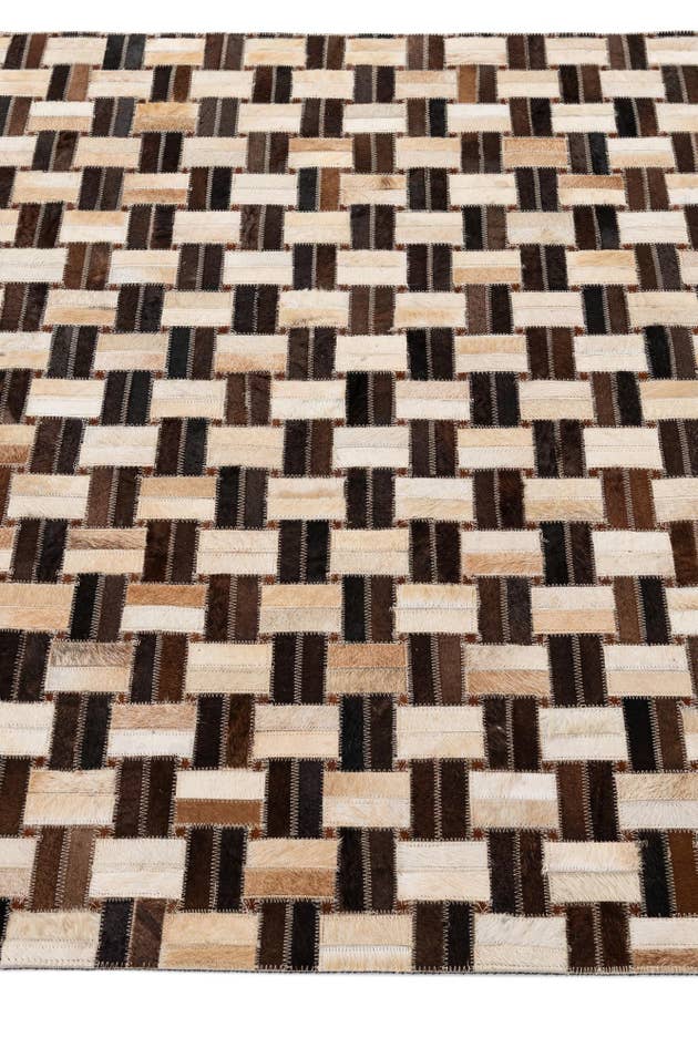 Detail image of 4' x 5' 11 Cowhide - Patchwork Rug