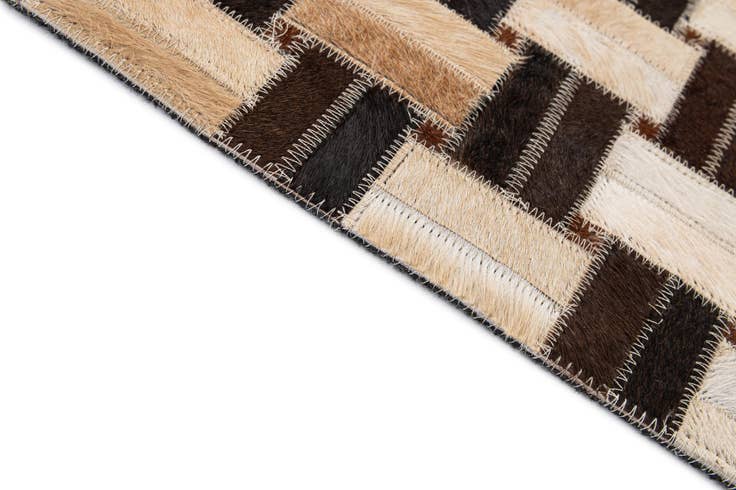 Detail image of 4' x 5' 11 Cowhide - Patchwork Rug