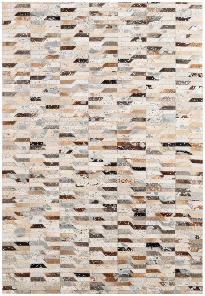 Detail image of 4' 1 x 5' 11 Cowhide - Patchwork Rug