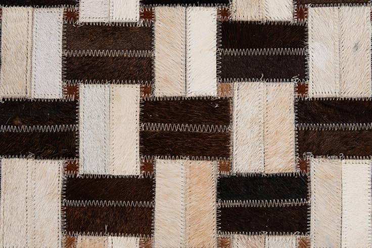 Detail image of 3' 1 x 5' Cowhide - Patchwork Rug