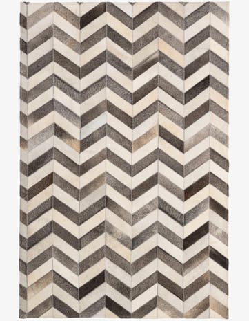 4' 2 x 6' 1 Cowhide - Patchwork Rug