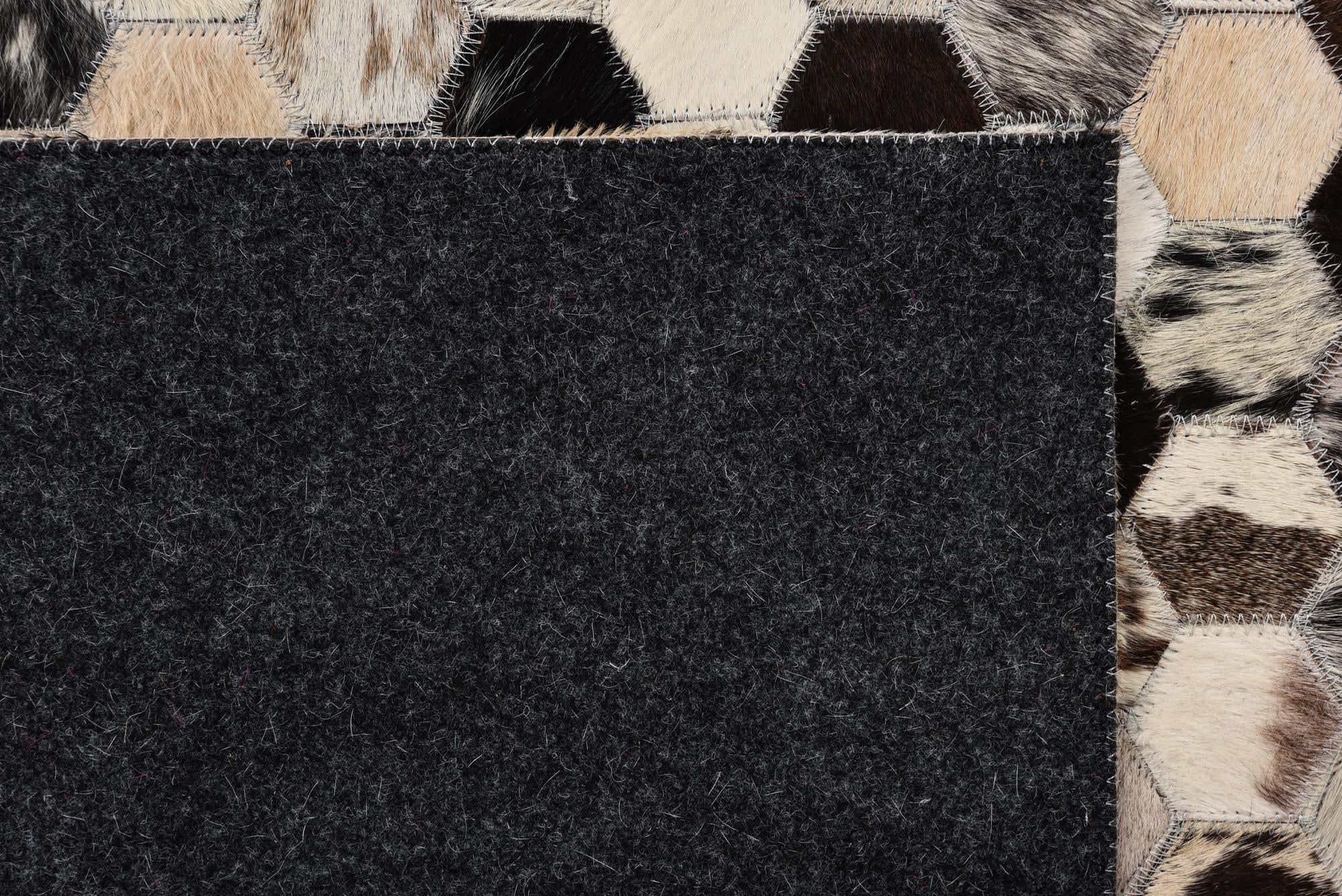 5' 2 x 8' Cowhide Leather Rug