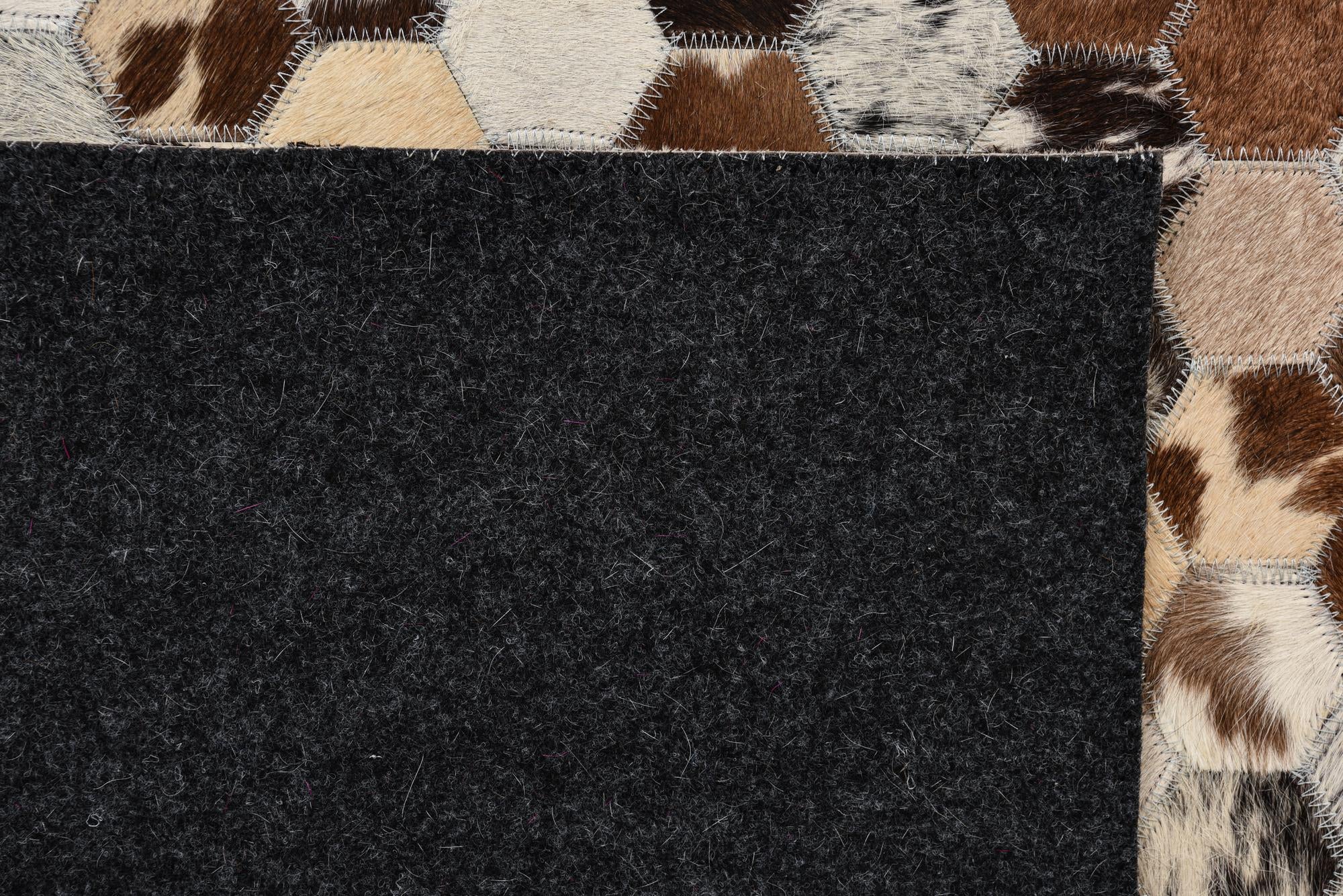 5' 2 x 8' Cowhide Leather Rug