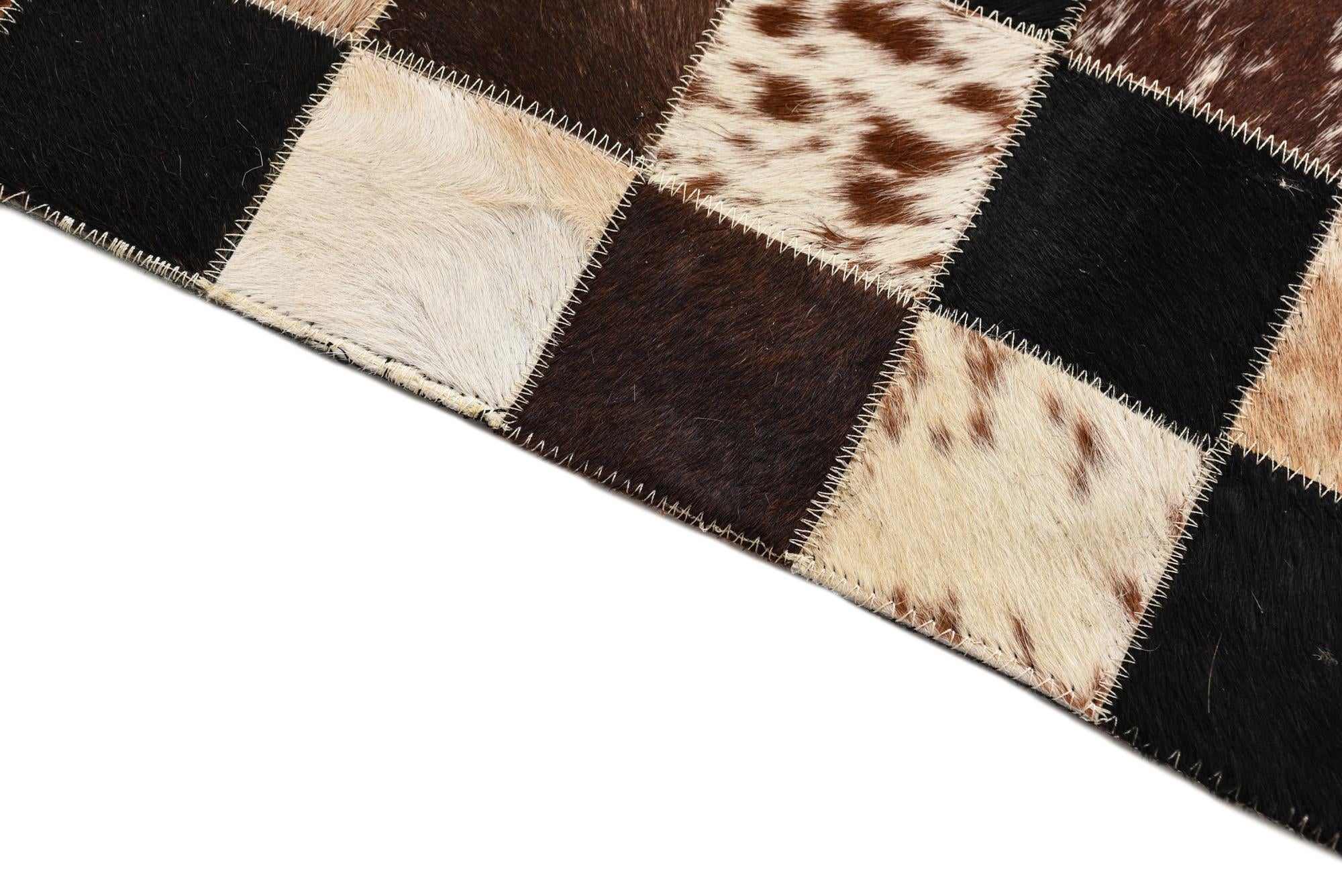 5' x 8' Cowhide Leather Rug
