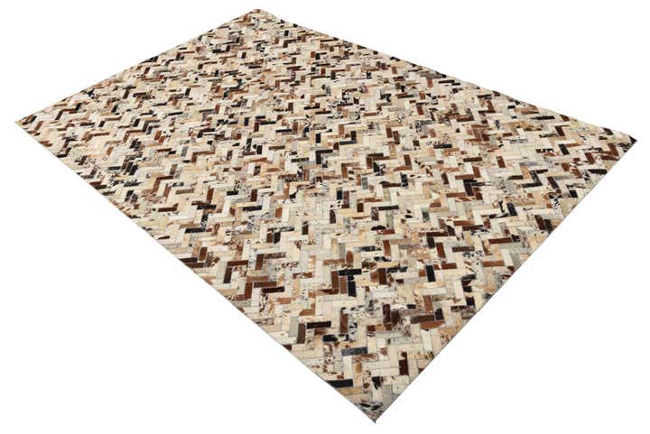 5' x 7' 8 Cowhide Leather Rug