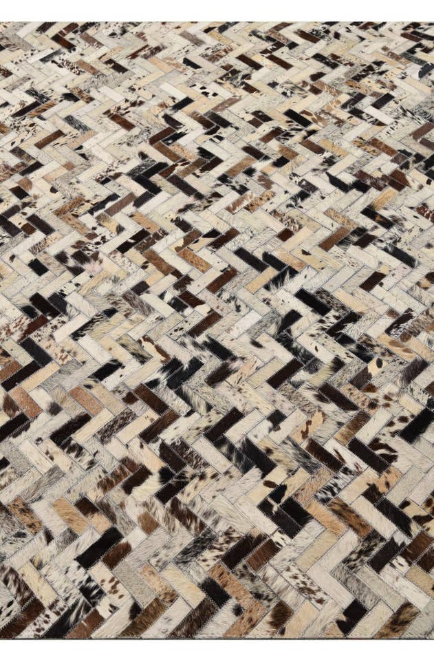 Detail image of 5' x 7' 10 Cowhide Leather Rug