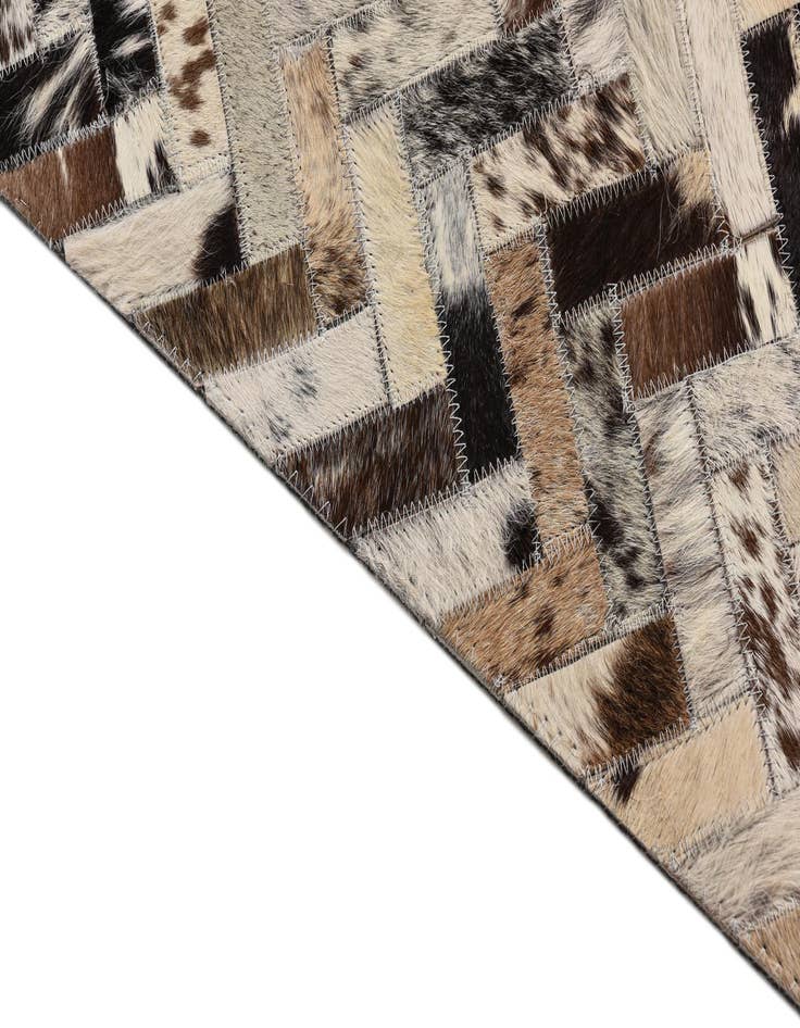 Detail image of 5' x 7' 10 Cowhide Leather Rug