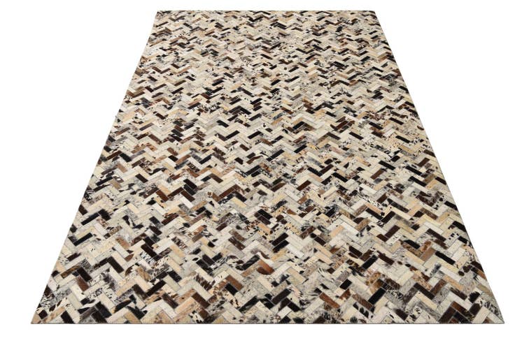 Detail image of 5' x 7' 10 Cowhide Leather Rug