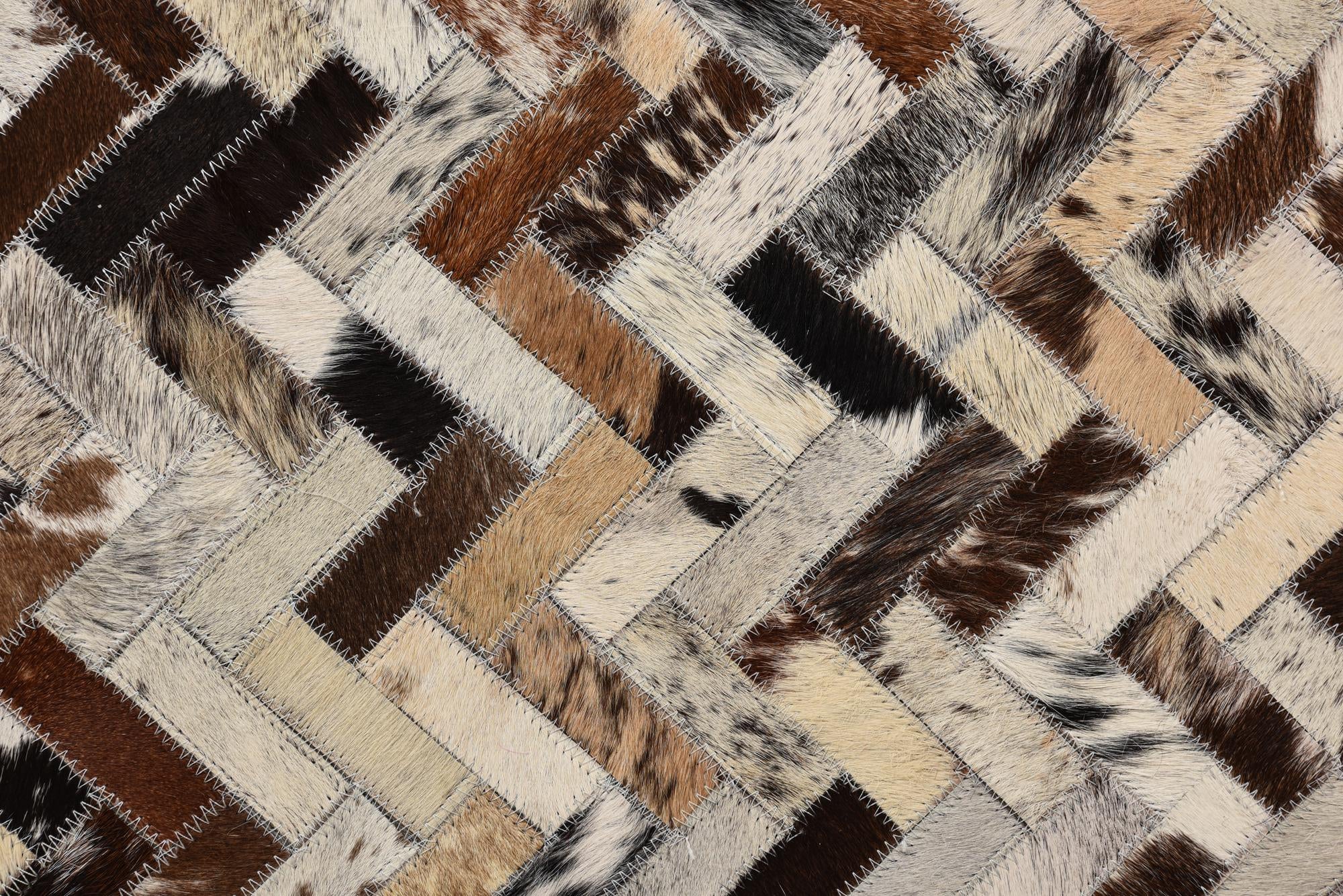 5' x 7' 10 Cowhide Leather Rug