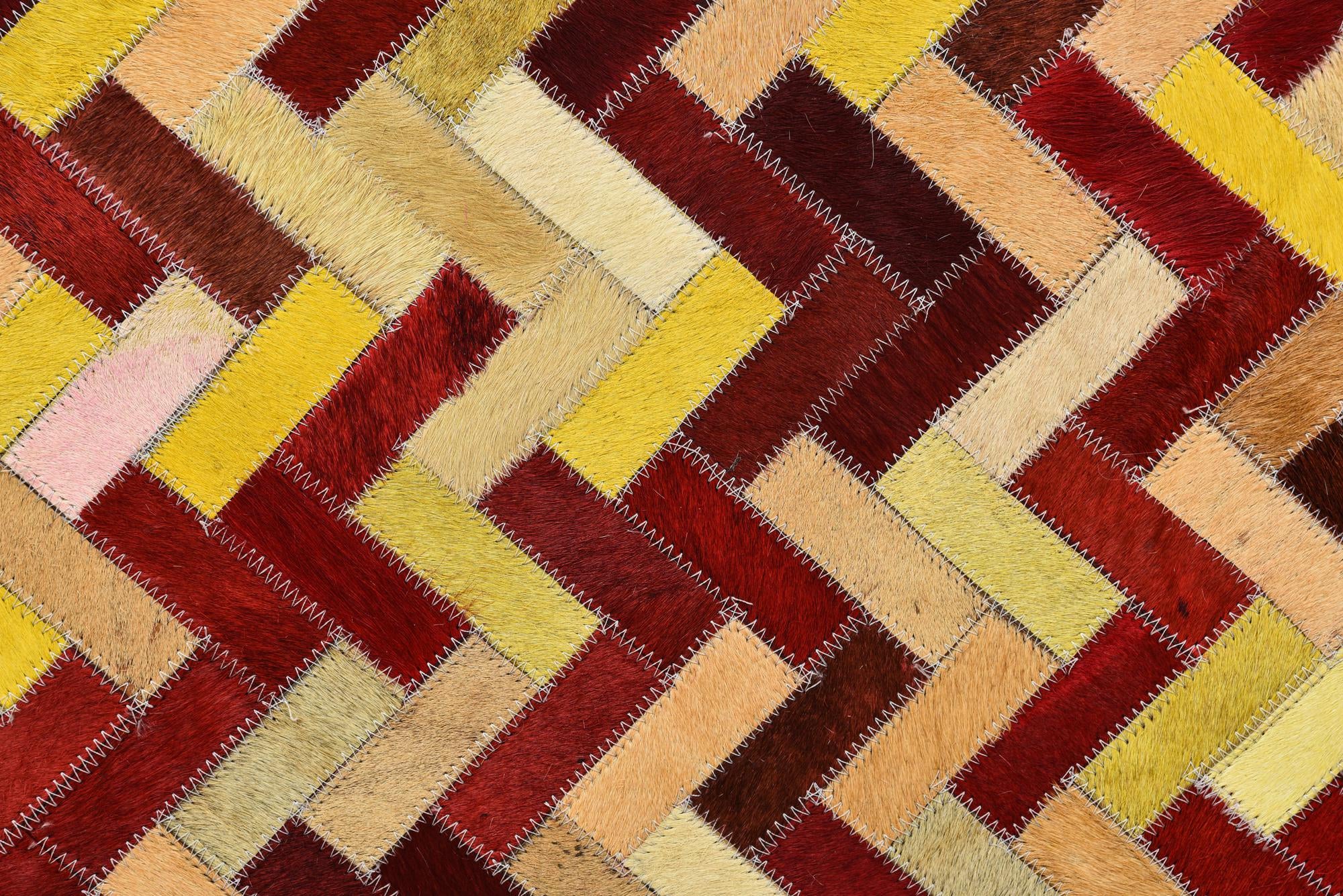5' 2 x 8' Cowhide Leather Rug