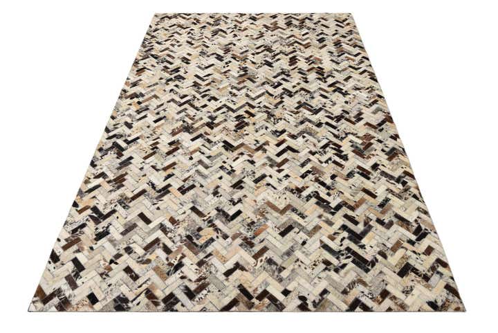 5' x 7' 10 Cowhide Leather Rug