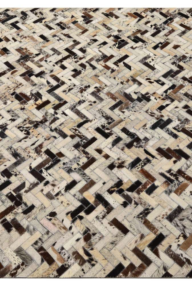 5' x 7' 10 Cowhide Leather Rug