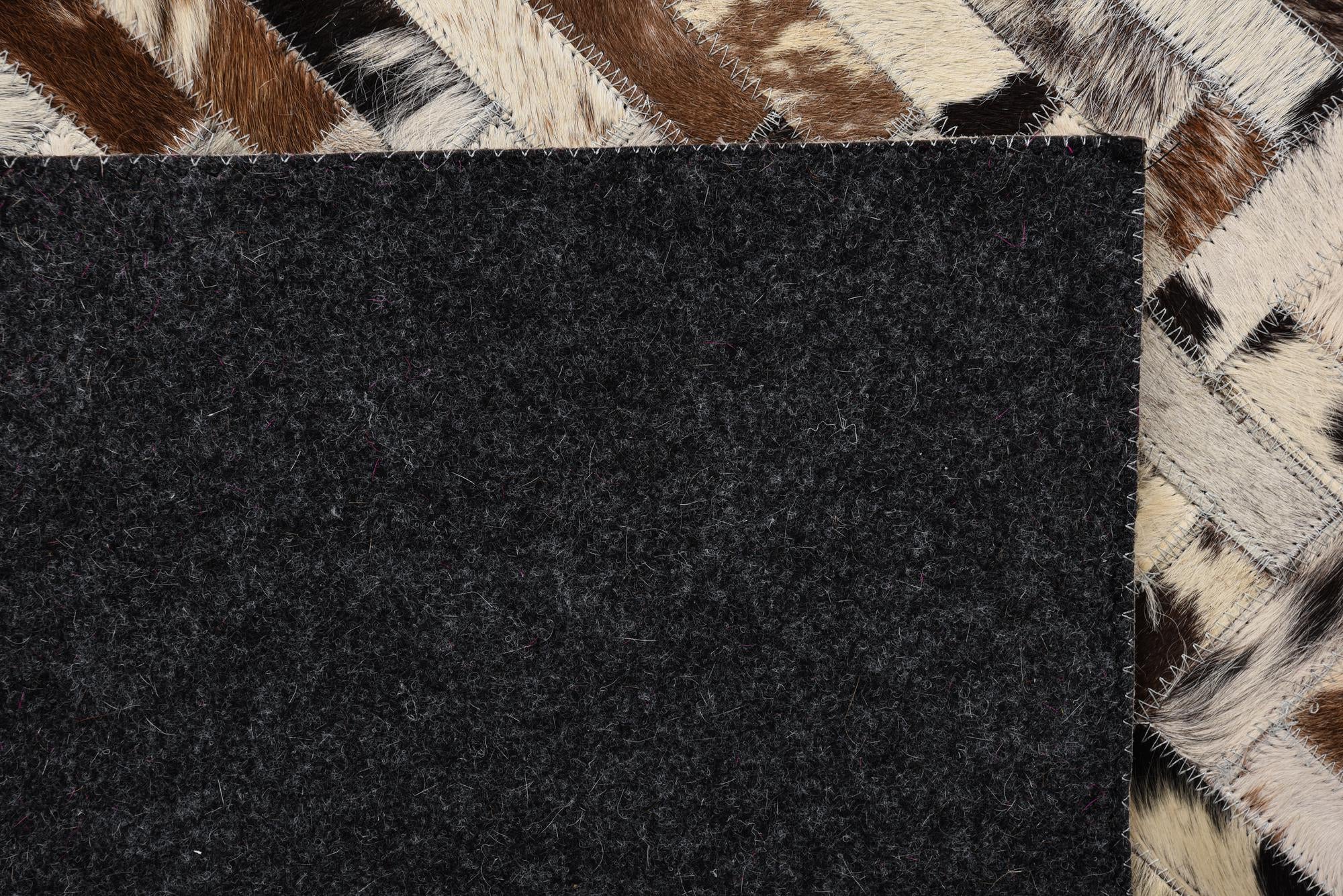 5' x 7' 10 Cowhide Leather Rug