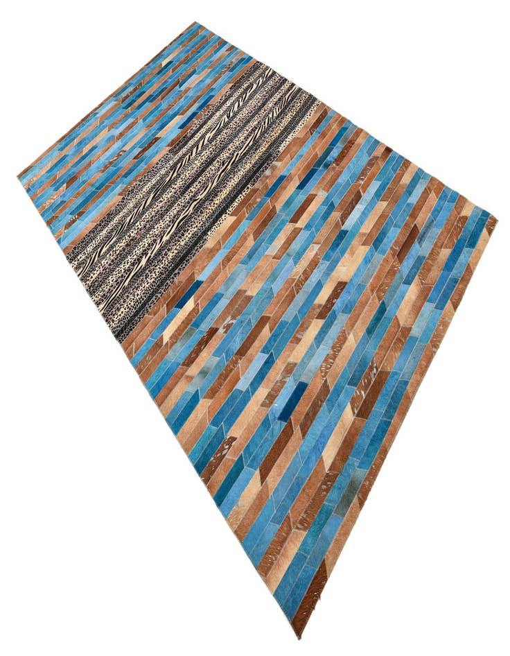 Detail image of 5' 1 x 8' 3 Cowhide Leather Rug