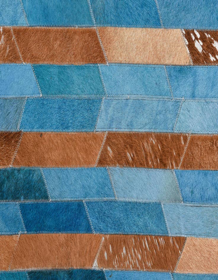 Detail image of 5' 1 x 8' 3 Cowhide Leather Rug