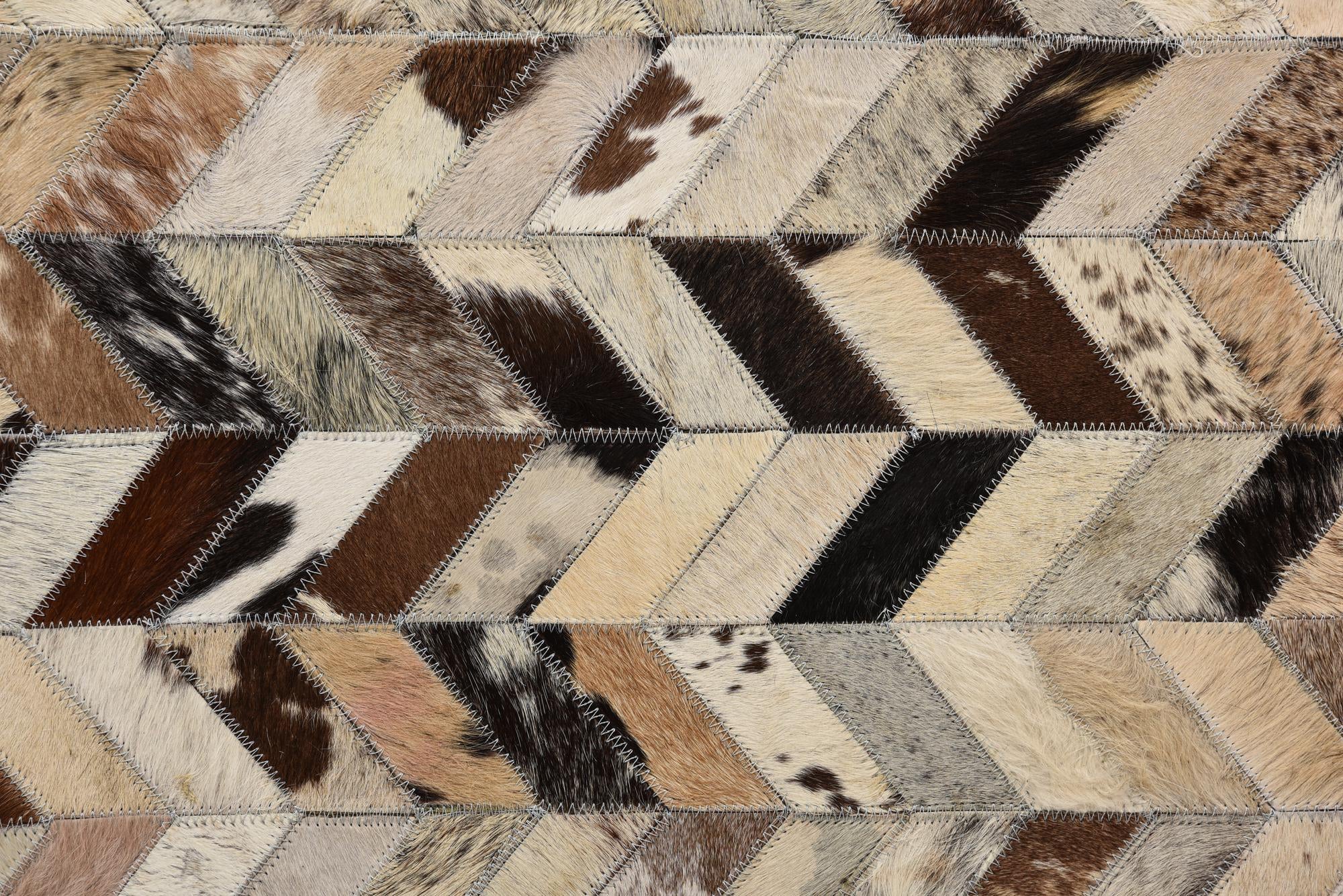 5' 2 x 8' Cowhide Leather Rug