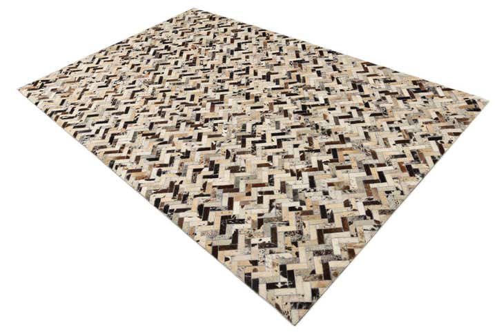 5' 2 x 8' Cowhide Leather Rug