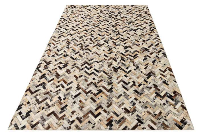 5' 2 x 8' Cowhide Leather Rug