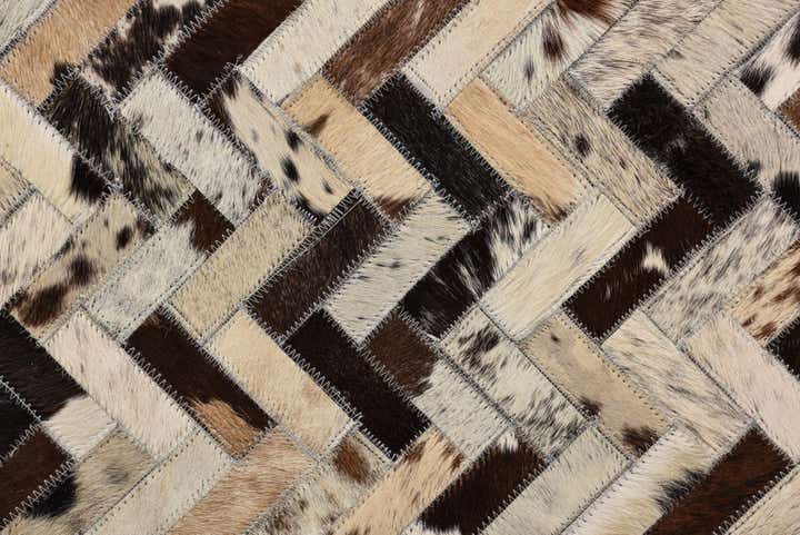 5' 2 x 8' Cowhide Leather Rug