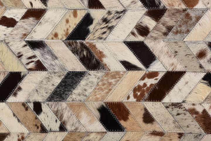 5' 2 x 8' Cowhide Leather Rug