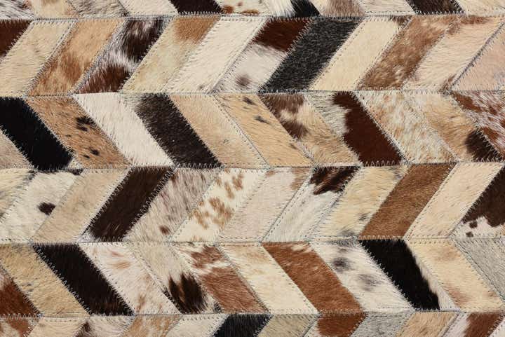 5' 2 x 8' Cowhide Leather Rug