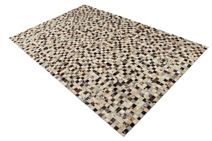 5' 2 x 8' Cowhide Leather Rug