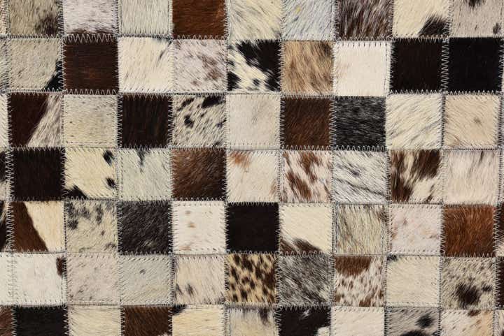5' 2 x 8' Cowhide Leather Rug