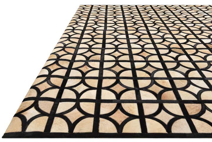 8' 2 x 10' Cowhide Leather Rug