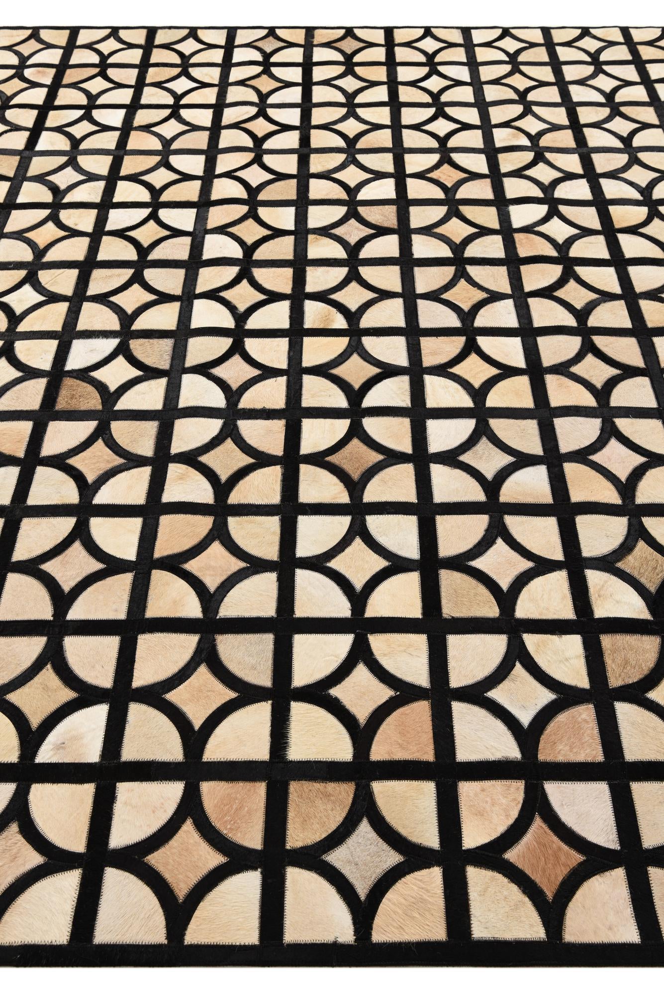8' 2 x 10' Cowhide Leather Rug