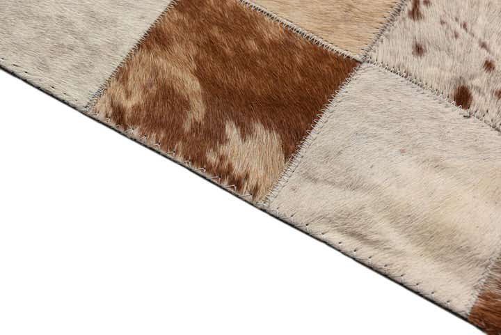 8' x 10' Cowhide Leather Rug