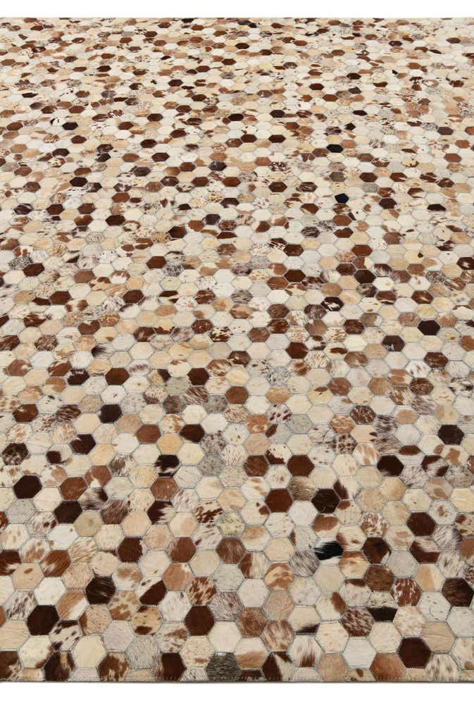 8' 1 x 10' Cowhide Leather Rug