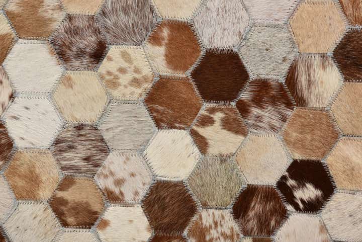 8' 1 x 10' Cowhide Leather Rug
