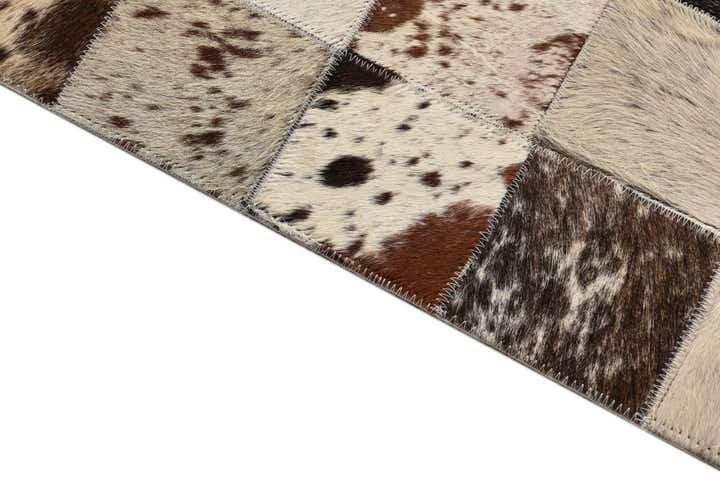 8' x 9' 9 Cowhide Leather Rug