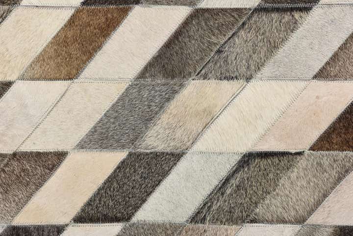 8' x 9' 10 Cowhide Leather Rug