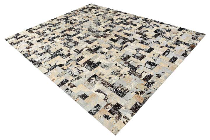 8' 1 x 10' Cowhide Leather Rug