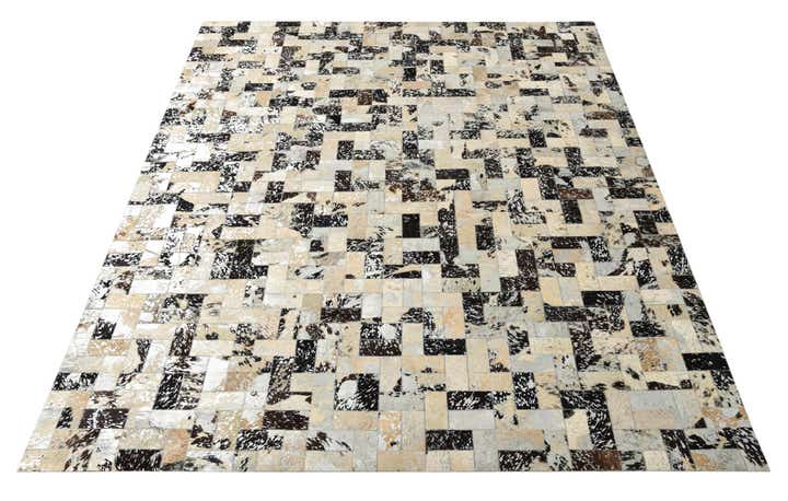 8' 1 x 10' Cowhide Leather Rug