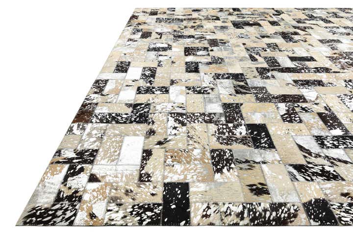 8' 1 x 10' Cowhide Leather Rug