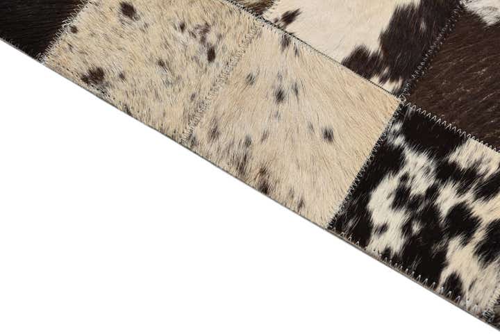 8' x 9' 10 Cowhide Leather Rug